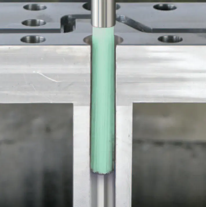 553881-uf-ch-0150-d001-5-2115