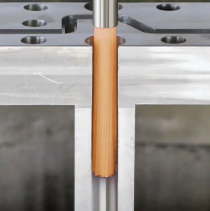 Kartáč křížový pro odjehlení Ø 1,5 mm - zrno 600 (oranžový - pro tvrdokov, nerezovou ocel, superslitiny a titan)